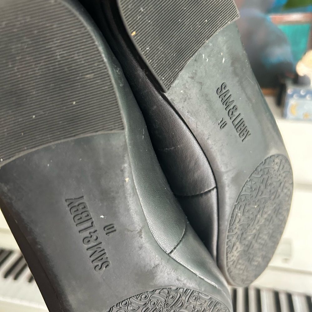 Sam & Libby Black Loafers with Silver Accent 10 - Picture 2 of 12